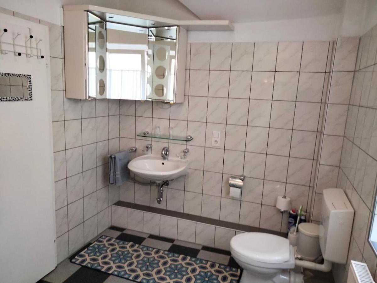 Ferienwohnung Neheim Mit Dennis Und Alexander Alexander Mit Klimaanlage Экстерьер фото