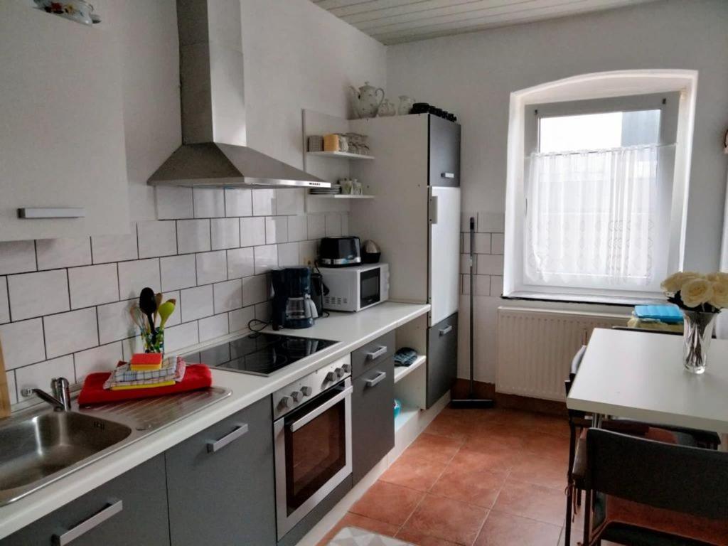 Ferienwohnung Neheim Mit Dennis Und Alexander Alexander Mit Klimaanlage Экстерьер фото